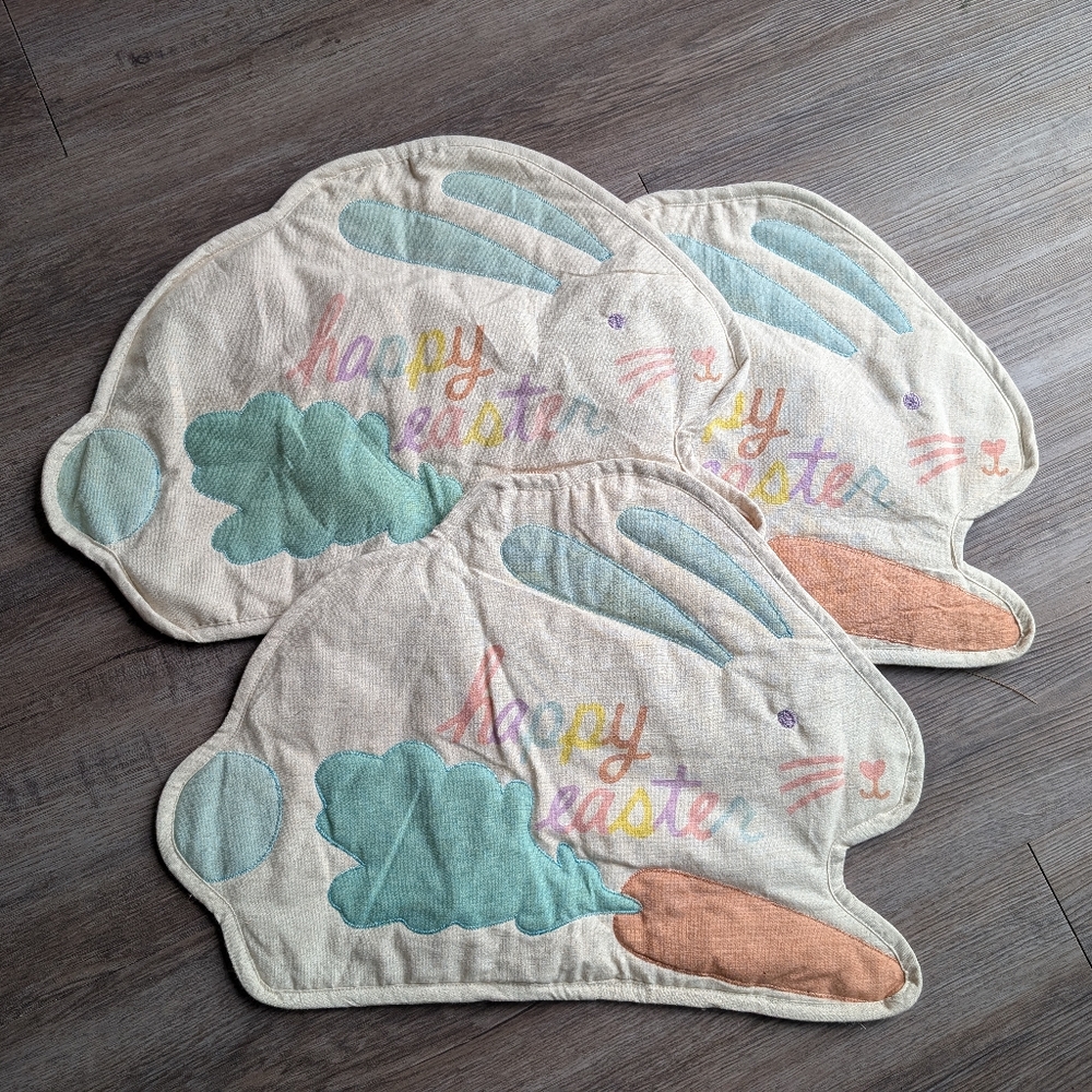 NWOT Easter Placemats Decor - Set of 3
